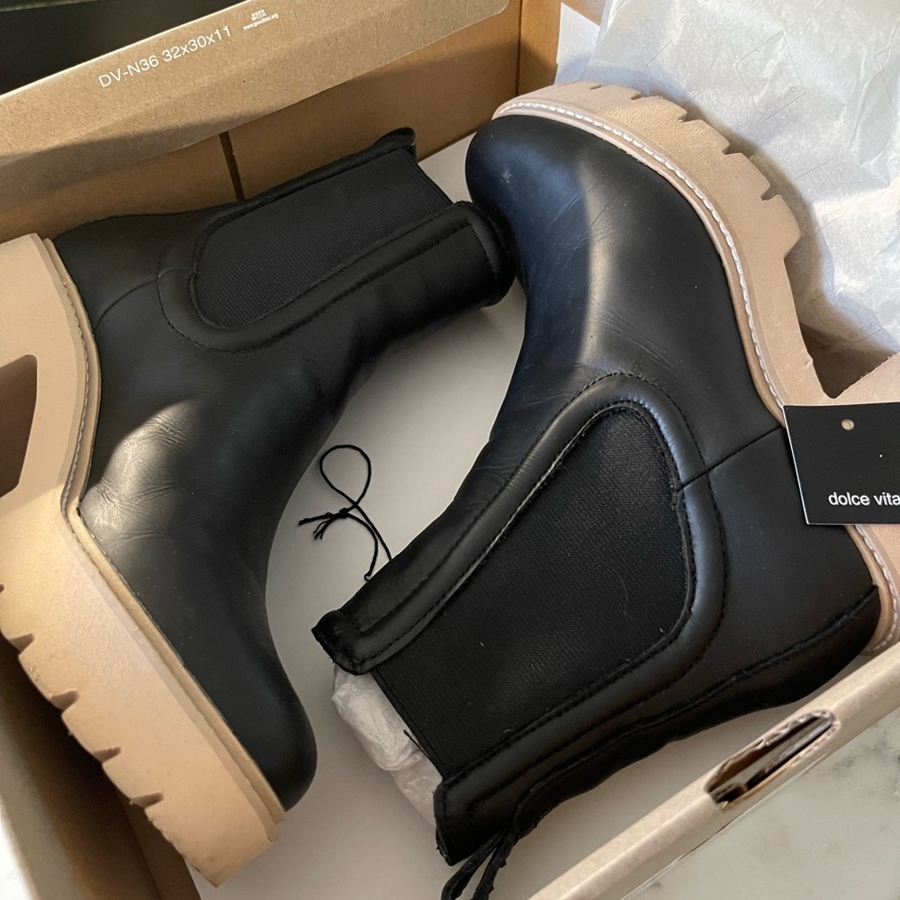 Dolce Vita black leather Hawk H20 weatherproof boots size 7 wore one time only!!